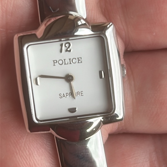 Police Watch - designed in Italy - Picture 5 of 13